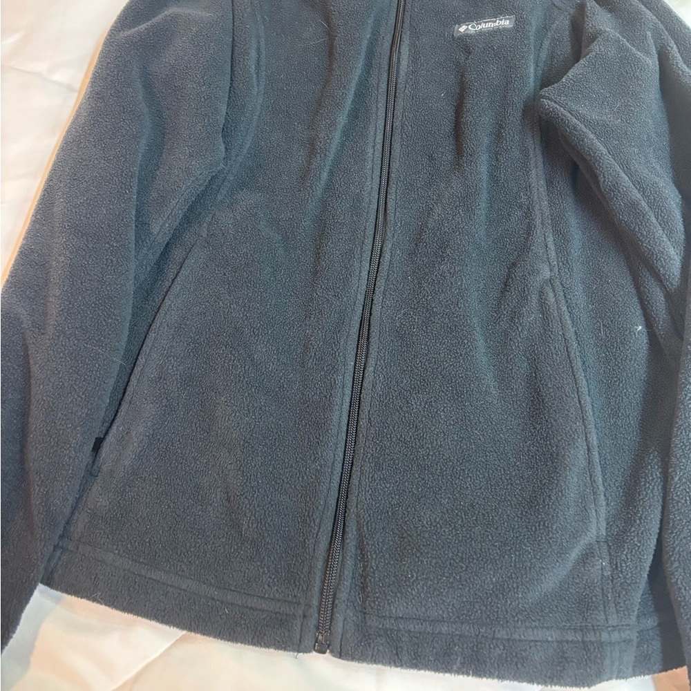 Woman’s Columbia Black Fleece Zipper Jacket size Large - Picture 2 of 4
